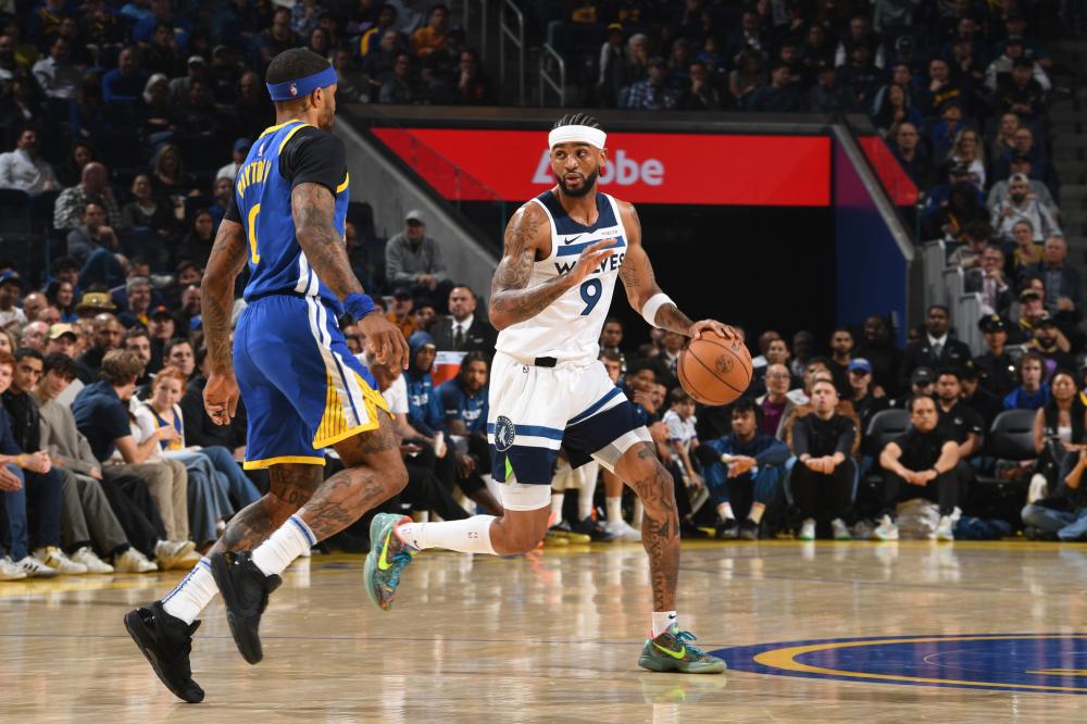 逐渐崭露头 逐渐崭露头