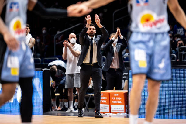 还在面对老 还在面对老